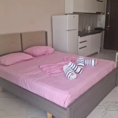 Апартаменты Daisy's Property 1